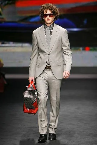 Look 16